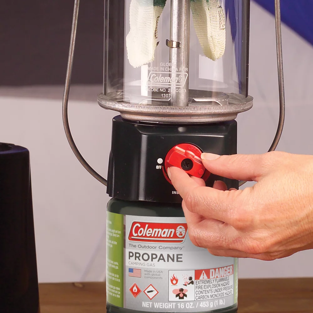 Coleman QuickPack™ Deluxe+ Propane Lantern - Image 4