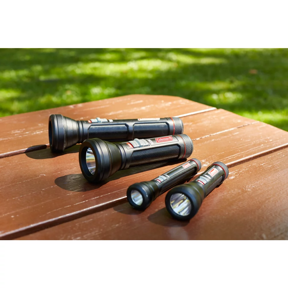 Coleman BatteryGuardâ„¢ 300M Flashlight - Image 4
